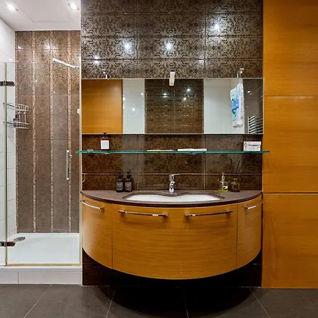 Appartamento Heart Of Stylish 3br