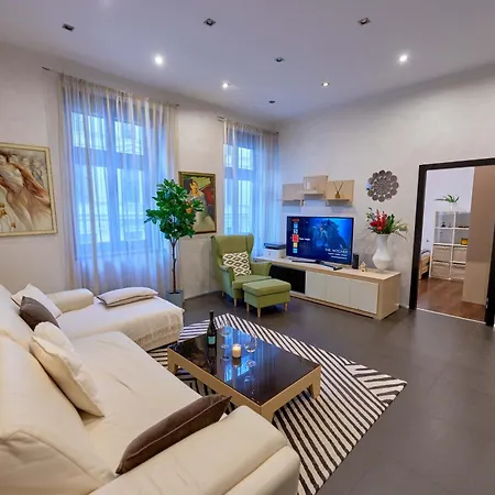 Appartement Heart Of Stylish 3br Prague