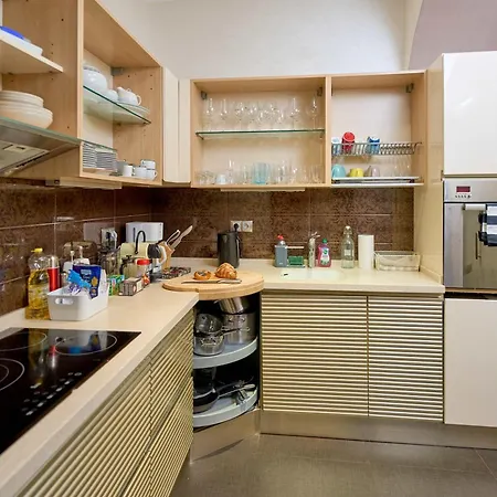 Heart Of Stylish 3br * Praga