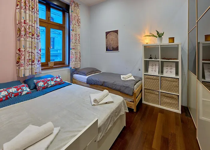Heart Of Stylish 3br *